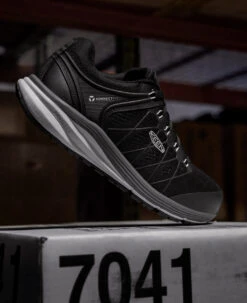 Keen Men's Vista Energy (Carbon Toe) | Vapor/Black 15 Keen Men's Vista Energy (Carbon Toe) | Vapor/Black -Keen 1024584 PDP RightImage