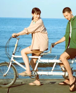 Keen Women's Kona Leather Flip-Flop | Black/Vapor -Keen 1029377 Right