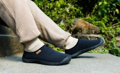 Keen Men's Howser III Slide | Black/Black Recycled 15 Keen Men's Howser III Slide | Black/Black Recycled -Keen 1029441 desktop lifestyle 01 5dbbcb2f 4271 4333 84d2 bc062c41702f