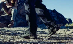 Keen Men's Targhee IV Waterproof Hiking Shoe | Triple Black -Keen 1029827Men sTargheeIVWaterproofHikingShoeTripleBlack01