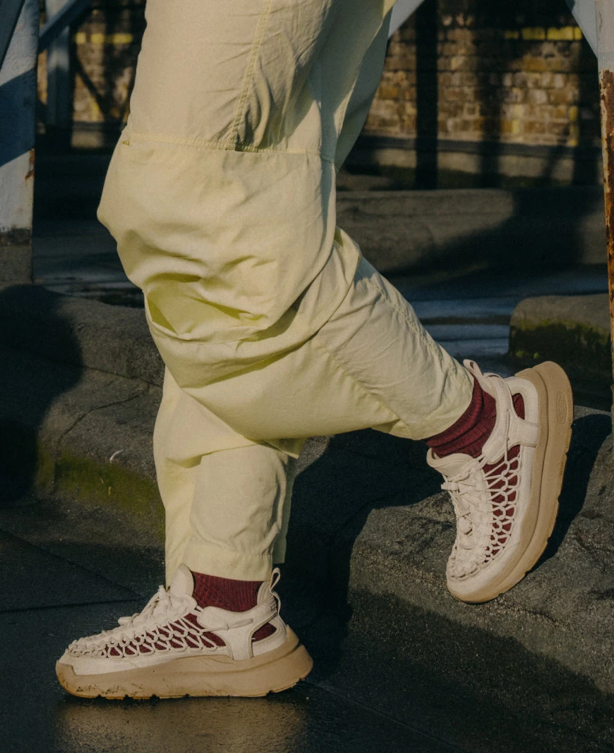 Keen Men's UNEEK WK Sneaker | Birch/Plaza Taupe 9 Keen Men's UNEEK WK Sneaker | Birch/Plaza Taupe - Image 9