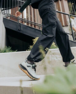 Keen Women's Hightrail Waterproof Hiking Shoe | Iceberg Green/Abbey Stone -Keen 1031120Women sHightrailWaterproofHikingShoeIcebergGreen AbbeyStone02