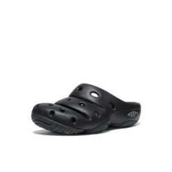 Keen Women's Yogui Clog | Black/Magnet -Keen 1a7762fc0d3d61b7a91d6ca7804809bd5339ffed