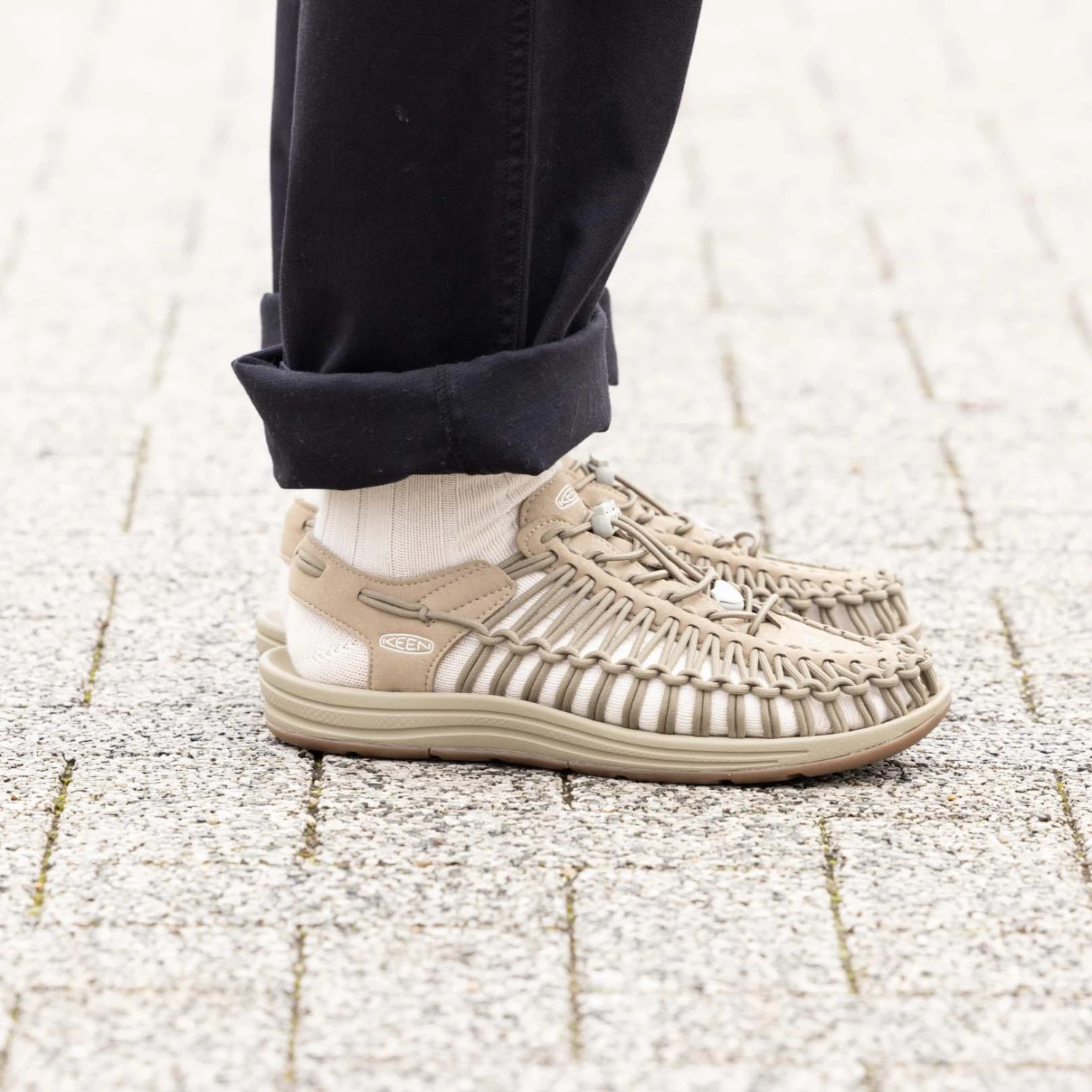 Keen Men's UNEEK Sneaker | Timberwolf/Plaza Taupe 8 Keen Men's UNEEK Sneaker | Timberwolf/Plaza Taupe - Image 8