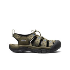 Keen Men's Newport Retro Sandal X Études Studio | Etudes Olive