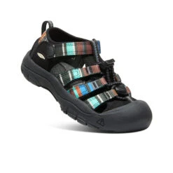 Keen Little Kids' Newport H2 | Raya Black -Keen 783afccd7d53c58e093c7a8fd92087e56ef50796