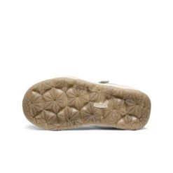 Keen Little Kids' Moxie Sandal | Silver -Keen 95b00c1d2170a5206125956d15fcf426d56343a4