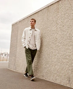 Keen Men's KNX Leather Sneaker | Star White/Star White -Keen KNXPDPLifestyle2Mens 260acff6 ed6c 4c5d 953b 97ef1aeb877f