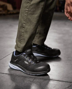 Keen Women's Vista Energy ESD (Carbon Toe) | Hydrangea/Black -Keen KPD 212 EnhancedPDP VistaEnergy 1025241 Image Left