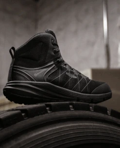 Keen Men's Vista Energy Mid INT MET (Carbon Toe) | Black/Raven -Keen KPD 212 enhancedPDP Vista 1027108 desktopbottomright