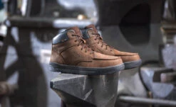 Keen Men's Gibson ESD Boot (Carbon Toe) | Cascade Brown/Black -Keen KPD 3688 PDP Gibson 1030654 ESD Image Top