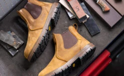 Keen Men's San Jose Chelsea 90° Heel Boot (Soft Toe) | Belgian/Gum -Keen KPD 3694 PDP SanJose90PullOn 1030646 Image Top