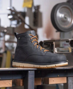 Keen Men's San Jose 6" Waterproof Boot (Aluminum Toe) | Black/Gum 17 Keen Men's San Jose 6" Waterproof Boot (Aluminum Toe) | Black/Gum -Keen KPD 3704 PDP SanJose 1030829 03 Image Right