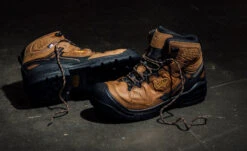 Keen Men's Targhee IV Waterproof Work Boot (Soft Toe) | Belgian/Black 13 Keen Men's Targhee IV Waterproof Work Boot (Soft Toe) | Belgian/Black -Keen KPD 4808 PDP TargheeIVWork 1031464 Lifestyle 01 Top v2