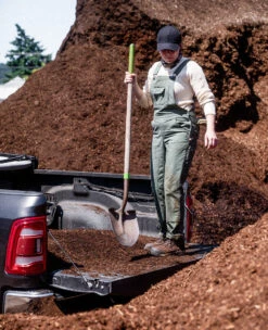 Keen Women's Skokie Waterproof Work Boot (Carbon Toe) | Bison/Black -Keen KPD 5147 PDP Skokie 1031429 Lifestyle 03 Right