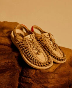 Keen All Gender UNEEK Carnival Sneaker | Carnival Safari -Keen KPD 6026 F25Collab CarnivalA PDPLIFESTYLE03