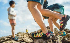 Keen Men's Newport Retro | Original Tie Dye -Keen M1018804 1