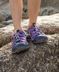 Keen Little Kids' Newport Boundless Sandal | Dubarry/Evening Primrose -Keen NewportBoundlessA PDPLifestyle 02 2526dad1 9f3b 4fd0 ad61 fba2f0c9f97c