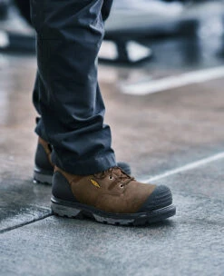 Keen Men's Camden 8" Insulated Waterproof Boot (Carbon Toe) | Leather Brown/Black -Keen SDD 1014 Camden 1027690 Right Image 1