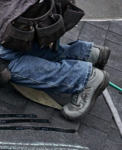 Keen Men's Reno Mid Waterproof (Carbon Toe) | Dark Olive/Black 17 Keen Men's Reno Mid Waterproof (Carbon Toe) | Dark Olive/Black -Keen SDD 506 PDP Reno 1027102 Right Image