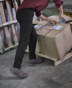 Keen Women's Vista Energy (Carbon Toe) | Magnet/Rhubarb 14 Keen Women's Vista Energy (Carbon Toe) | Magnet/Rhubarb -Keen SDD 554 VistaEnergy 1026662 Left Image