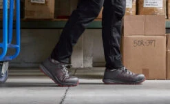 Keen Women's Vista Energy (Carbon Toe) | Magnet/Rhubarb 13 Keen Women's Vista Energy (Carbon Toe) | Magnet/Rhubarb -Keen SDD 554 VistaEnergy 1026662 Top Image