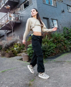 Keen Women's WK450 Walking Sandal | Black/Black -Keen WK450SandalPDPLifestyle3