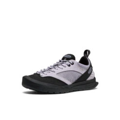 Keen Women's Jasper III Sneaker | Black/Thistle -Keen e1f4edfdca31ad76d4482f4ad9266a9f85d784db