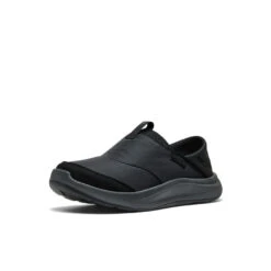 Keen Men's Whyser Slip-On | Black -Keen f1786b293673022f50afc48f0c35f831173eed55